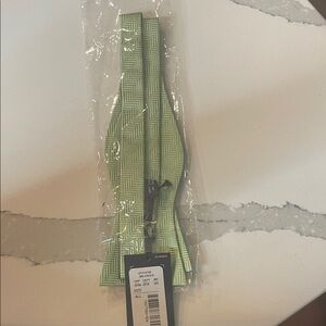 Daniel Cremieux Green Chevron Bow Tie 100% Silk